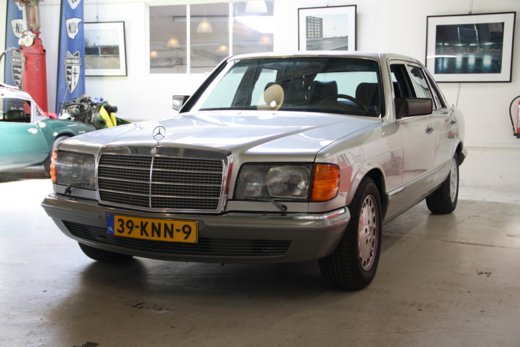 Mercedes 500 SEL (59)