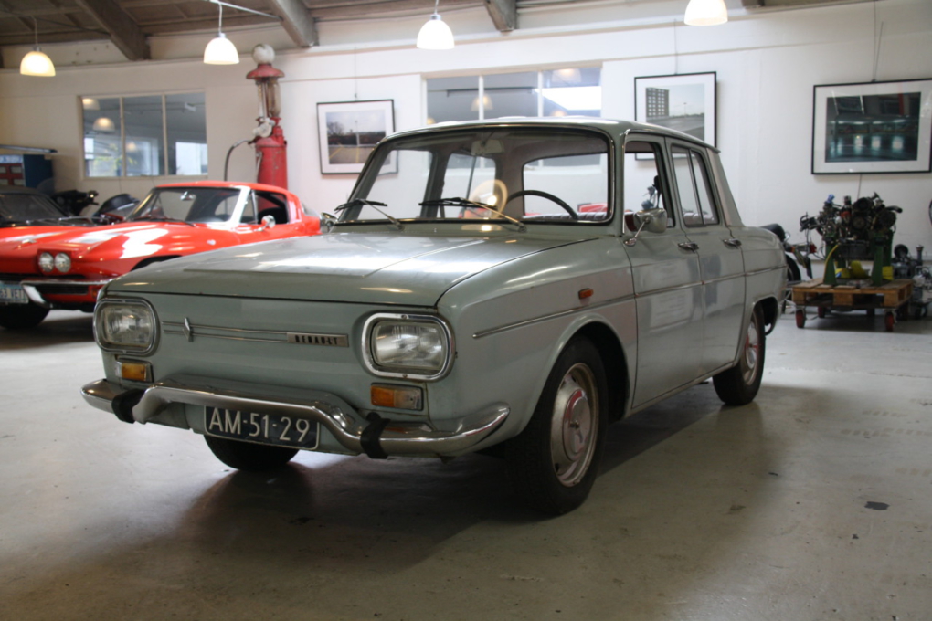 Renault 10 (9)