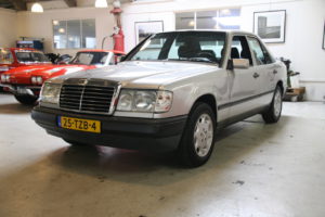 Mercedes 230 E