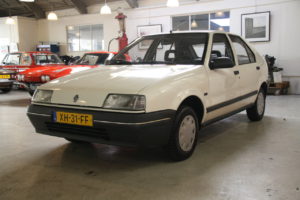 Renault 19