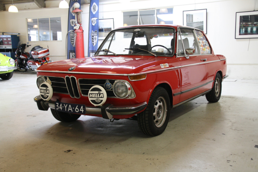 BMW 2002 (7)