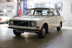 Volvo 144