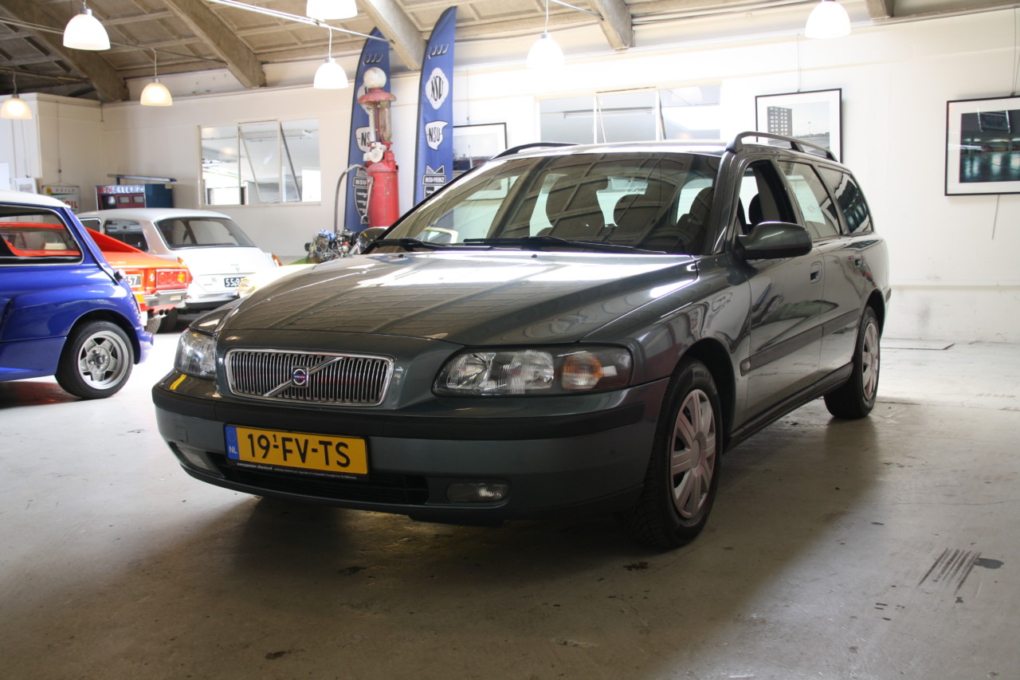 Volvo V70 (17)