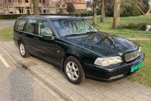 Volvo V70 2.5i